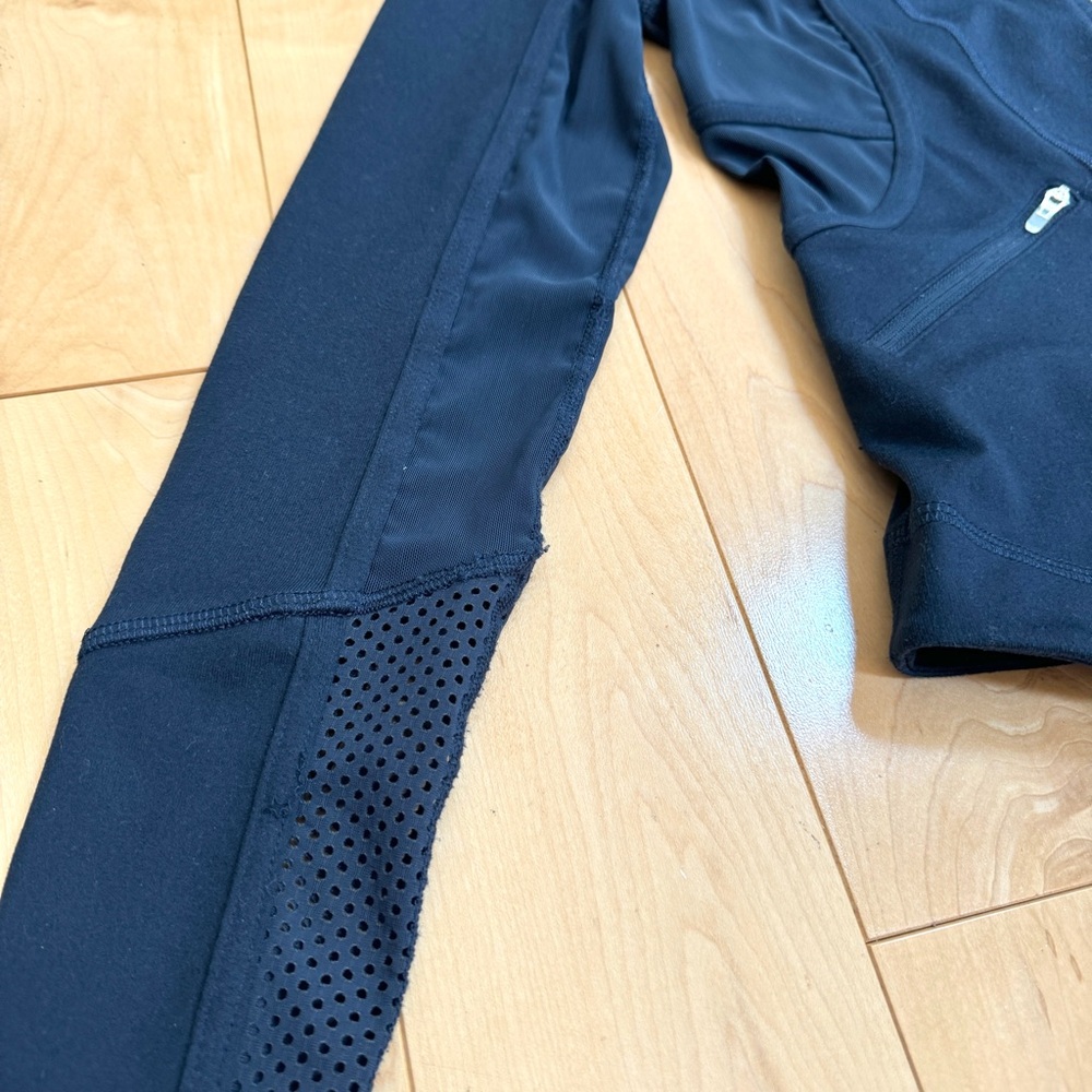Zella Jacket - Picture 4 of 7